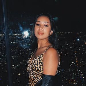 Meet your Posher, Valerie